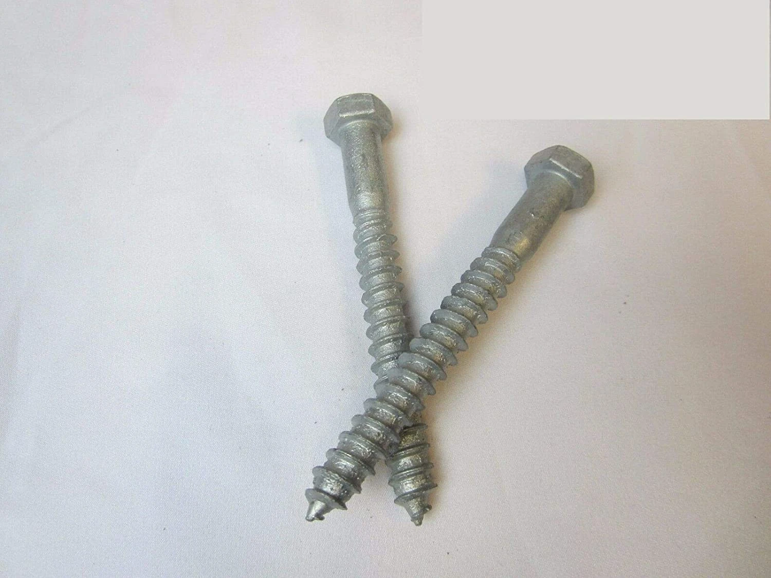 helmshardware4632105